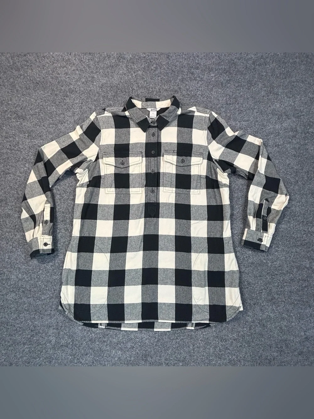 Duluth Trading Co Women L Flannel Shirt Shacket Plaid Black White Pockets Tunic